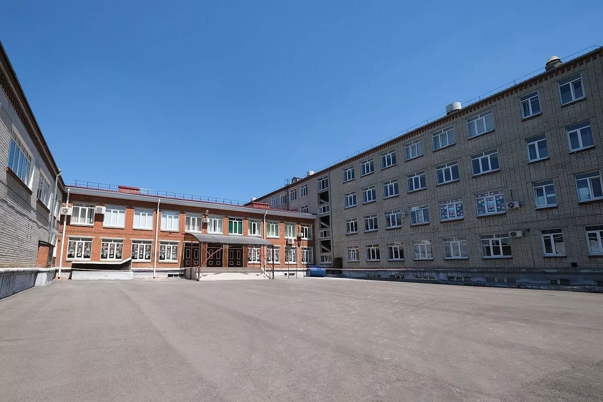 Деньги на ремонт школ по решению губернатора выделяются из краевого бюджета, Деньги на ремонт школ по решению губернатора выделяются из краевого бюджета,