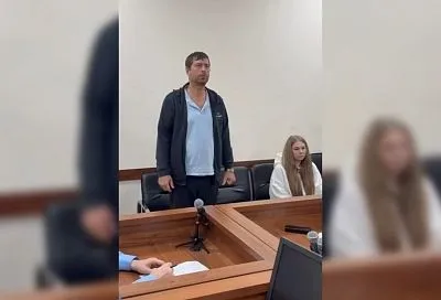 Экс-сотрудница налоговой инспекции и юрист получили сроки за взяточничество в Краснодаре