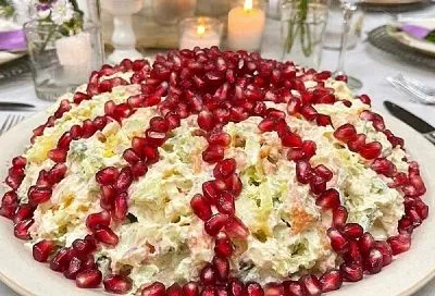 Без салата «Гранатовый браслет» ни один праздник не проходит в нашей семье! Потому что делается за полчаса! и никаких танцев с бубнами!