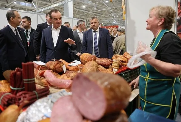 Губернатор Вениамин Кондратьев посетил «Кубанскую ярмарку – 2026»