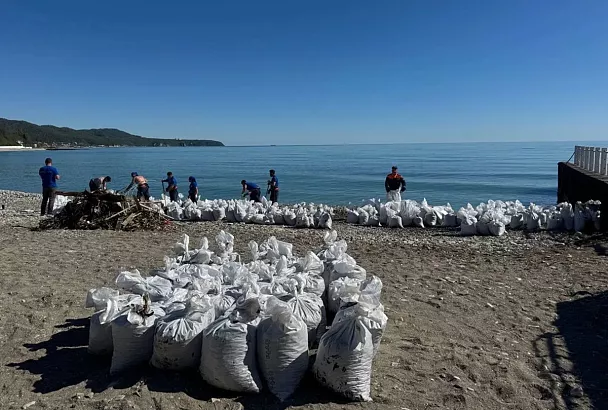 Более трех тысяч кубометров загрязненного нефтепродуктами грунта собрали в Туапсе