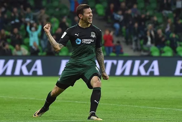 Экс-футболист «Краснодара» Смолов устроил драку в московском кафе