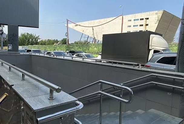 Подземные переходы закроют у кинотеатра «Аврора» в Краснодаре