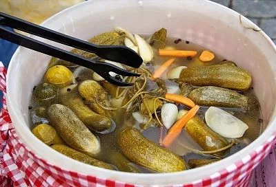 Секретный ингредиент для хруста: идеальный рецепт малосольных огурцов