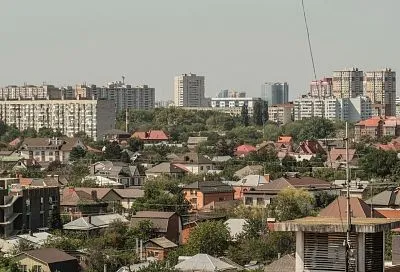 Эксперты узнали у жителей Краснодарского края о планах на собственное загородное жилье