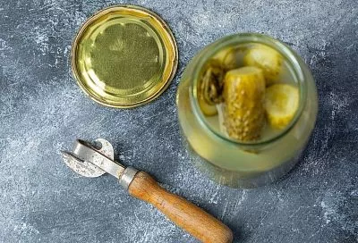 Рассол больше не выливаем: добавляем его супы и гарниры - получаем ресторанные блюда