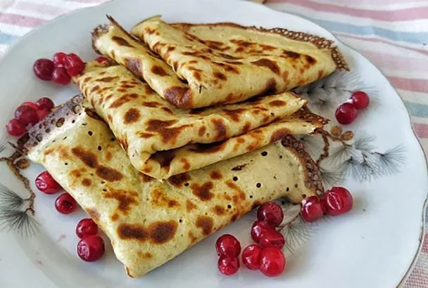 Такие творожные блины (на сыворотке) печем в пост! 30 минут — и получаются ну очень нежные и бюджетные