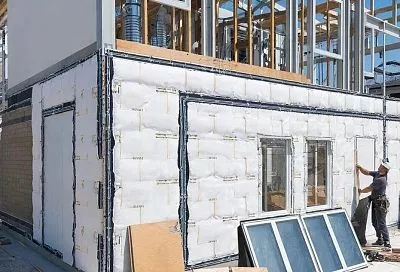 Дом не будет холодным: сделал тёплый контур, окна с i-стеклом и вентиляцию — зимой уютно и тепло, а летом свежо