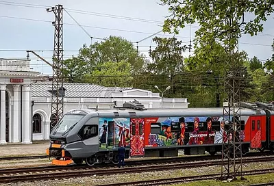 Электропоезд «Диоскурия» частично сошел с рельсов в Абхазии