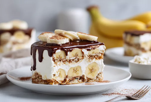 Банановый торт без выпечки – дети в восторге, готов за 30 минут и улетает за 5!