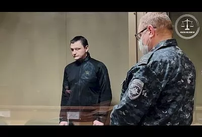 В Сочи стрелявшего из автомата в полицейских мужчину осудили на 13,5 лет колонии