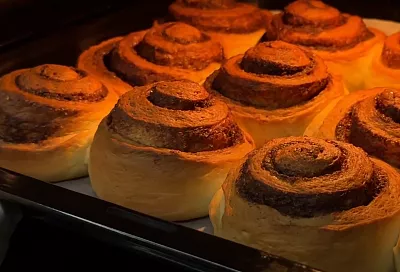 Печем булочки Синнабон без лишних калорий: они и так очень вкусные, а теперь — праздник для фигуры