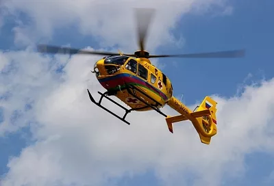 Троих пострадавших при беспилотной атаке в Темрюкском районе доставят на лечение в больницу Краснодара