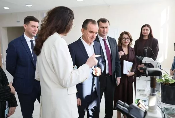 Губернатор Кубани Вениамин Кондратьев посетил Федеральный научный центр биологической защиты растений