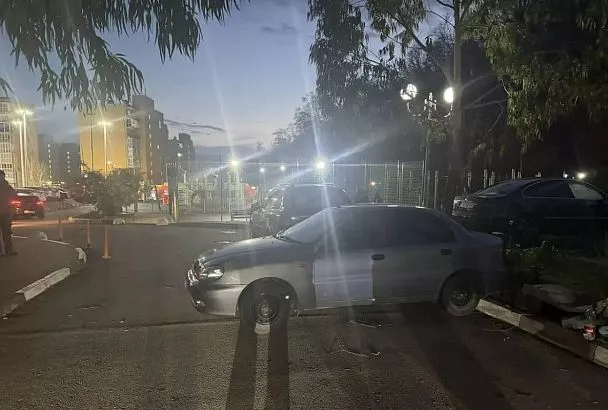 13-летний подросток на ЗАЗ сбил 8-летнюю девочку в Сочи