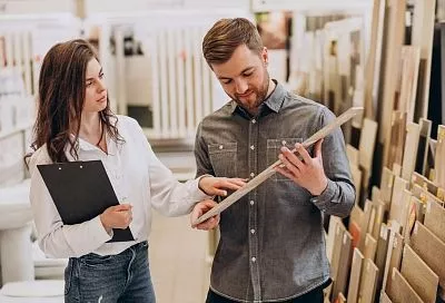 Эксперт спрогнозировал снижение посещаемости магазинов товаров для дома в России