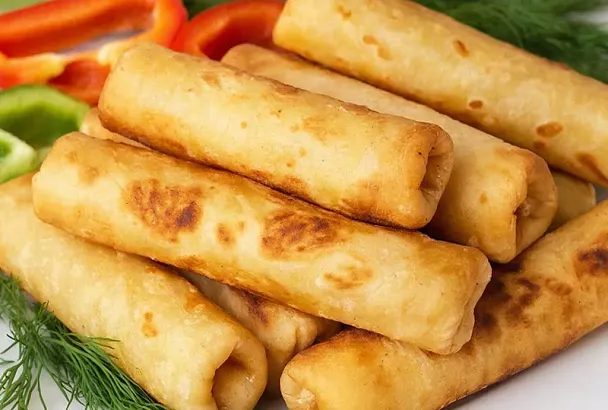 Трубочки из лаваша с творогом и сыром: хрустящие снаружи, нежные внутри — исчезают первыми