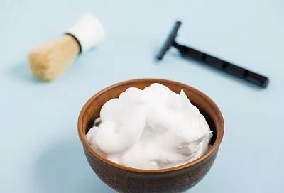 Самая дешевая пена для бритья экономит мне кучу денег, выручая в самых патовых жизненных ситуациях