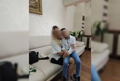Кубанские приставы вернули матери ребенка, которого отец скрывал больше года