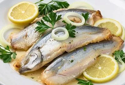 Малосольная селедка в масле: приготовление занимает около получаса 