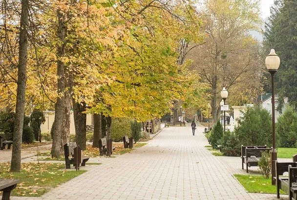 В топ-10 самых теплых мест России попали 21 октября три города Краснодарского края