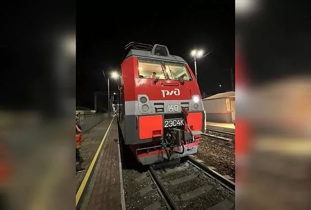Туристка из Удмуртии погибла в Сочи, попав под пассажирский поезд