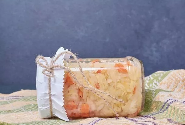 Этот целебный напиток найдется в каждом доме: пейте его каждый день и забудете про вздутие живота и частые простуды