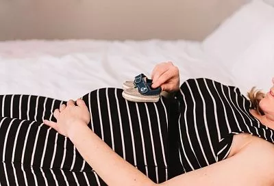 Декрет и подработка без потерь: Минздрав обновил правила оформления больничных