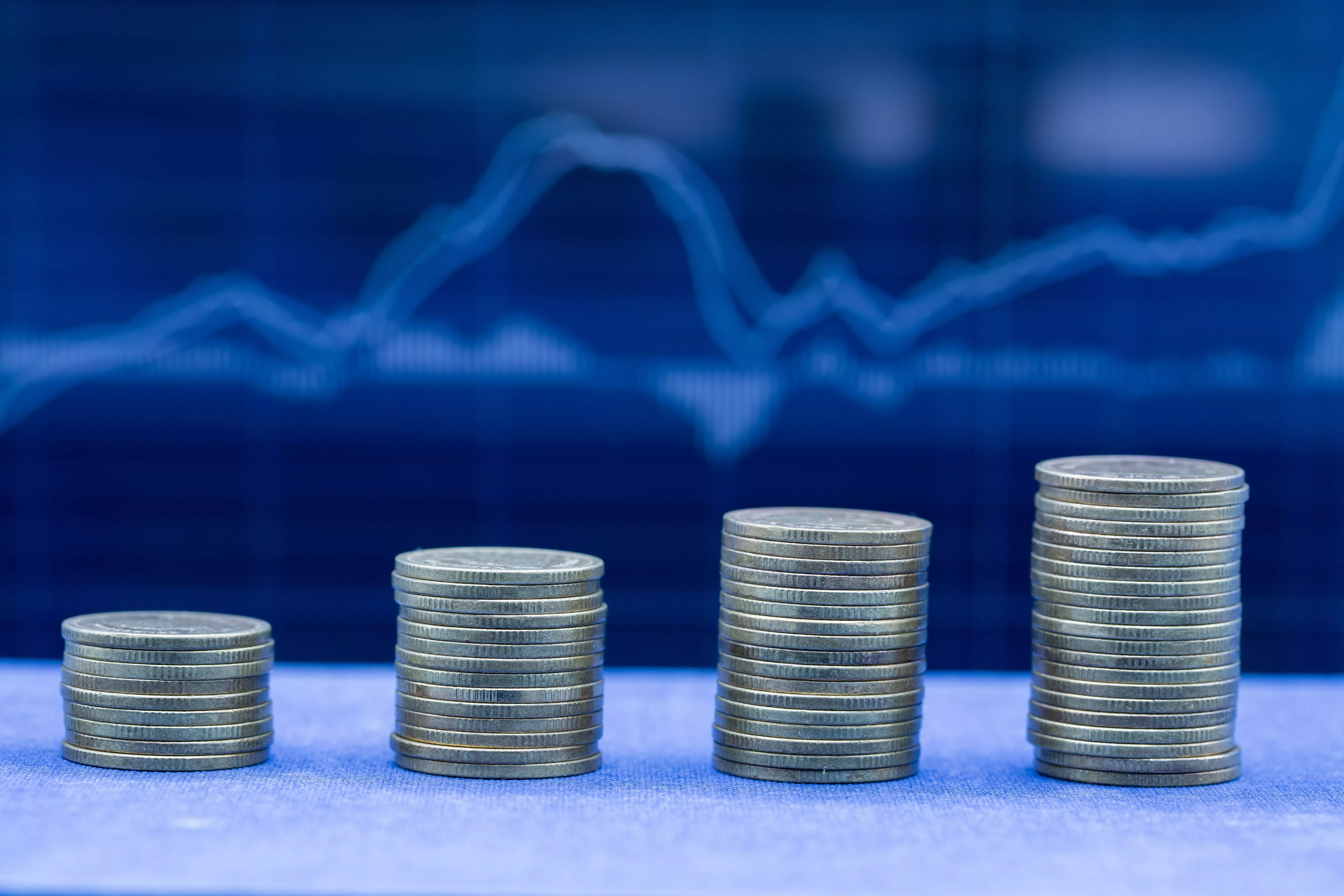 Минфин разместил облигации федерального займа почти на 58 миллиардов рублей