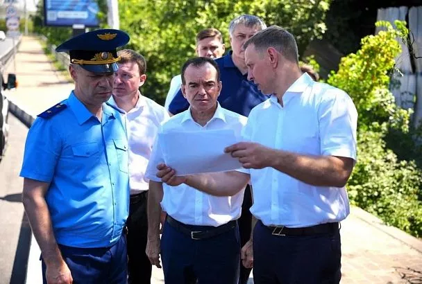 Поврежденный при атаке БПЛА водовод восстановили в Новороссийске