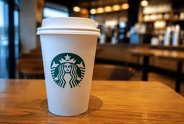 Скандал в Starbucks: в Южной Корее усиливает контроль после провокационной рекламы