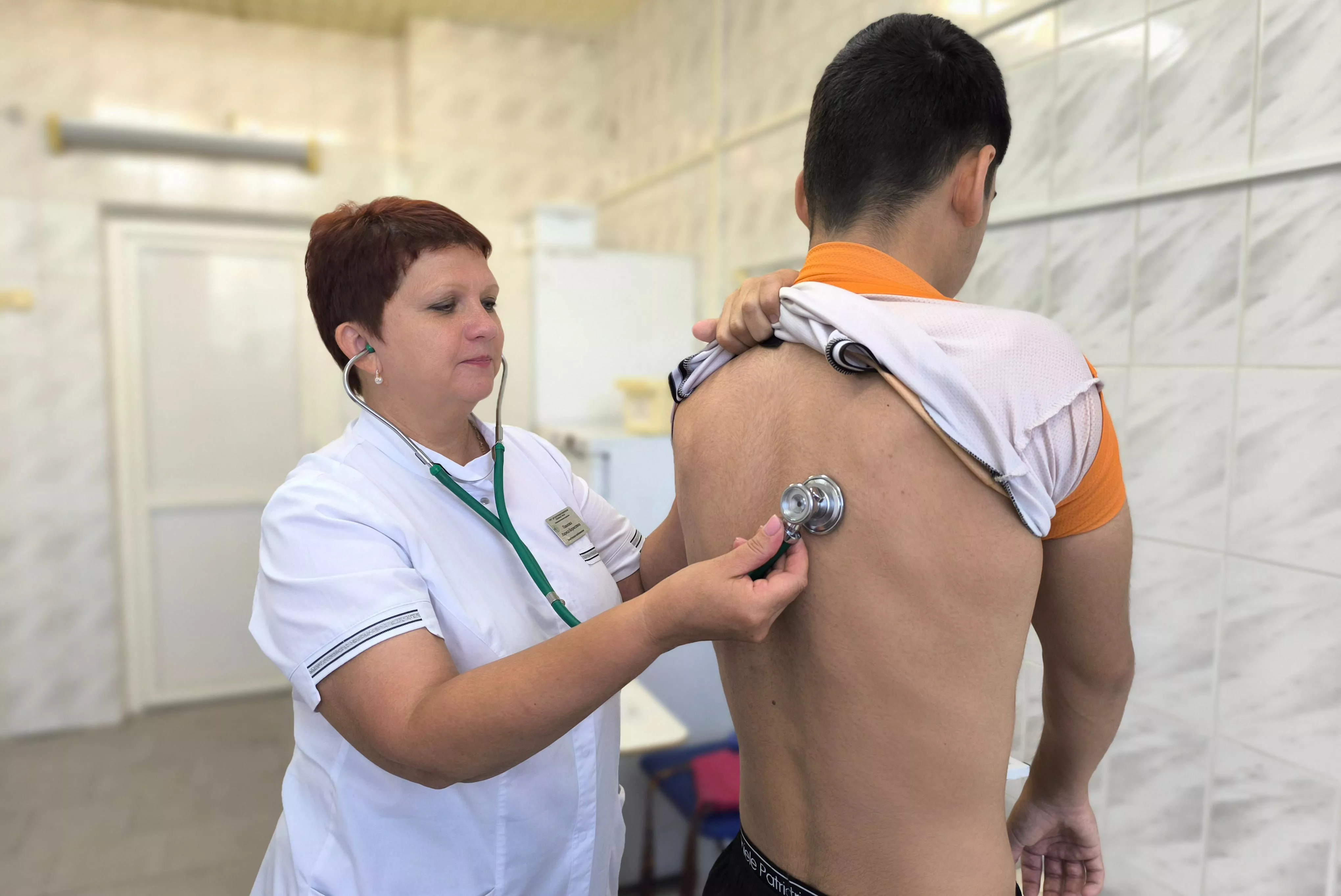 Повышенное давление у детей и подростков: что надо знать родителям