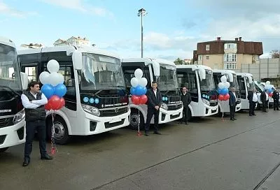В Сочи по нацпроекту закупили 75 новых автобусов