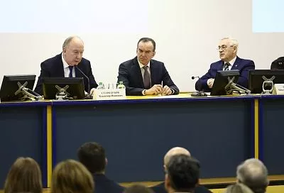 Губернатор Вениамин Кондратьев приветствовал участников и гостей Академических чтений РАН в Краснодаре