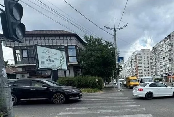В Новороссийске 7-летний мальчик попал под машину на пешеходном переходе