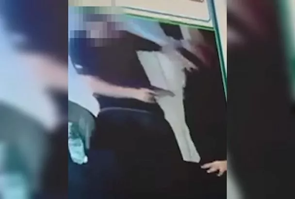 Разборки со стрельбой из травмата устроил посетитель станичного кафе на Кубани