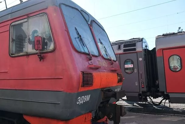 Движение поездов на участке в Воронежской области возобновлено