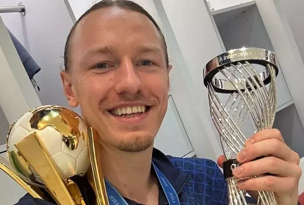 «Он хороший футболист и не ссыкло»: Губерниев - о голкипере «ПСЖ» Сафонове