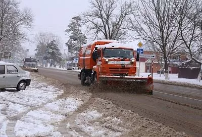 От снега расчищены все региональные дороги Краснодарского края