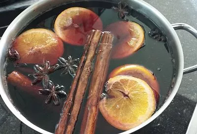 Идеальный глинтвейн с балансом специй: делаю согревающий напиток за 10 минут