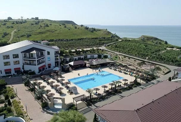 Федор Бабенков: «Таманский полуостров предлагает туристам уникальный коктейль гостеприимства и ярких впечатлений»