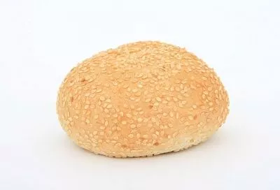 И в пекарню ходить не надо: самый простой рецепт выпечки булочек для завтрака или гамбургеров без дрожжей - на закваске