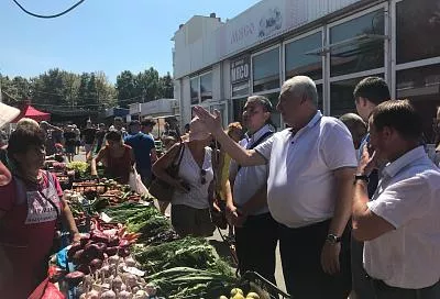 В Анапе открыли «Фермерский дворик»