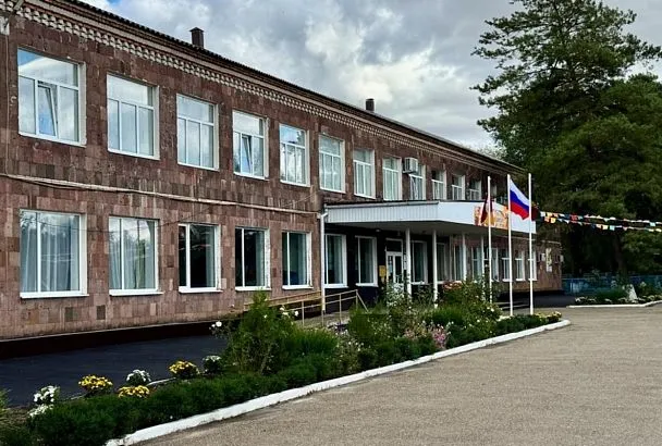 В хуторе Глебовка в Кущевском районе газифицировали школу