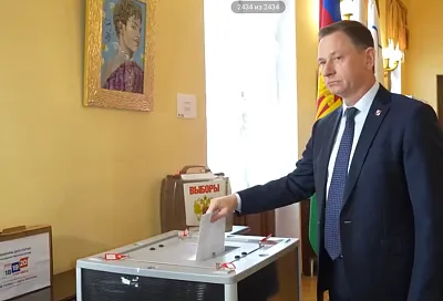 Мэр Сочи проголосовал на выборах депутатов Госдумы девятого созыва