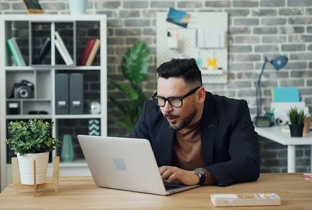 Опасные прогнозы по США, экономический крах ЕС и авиакатастрофа в Крыму. Главное к утру 1 апреля