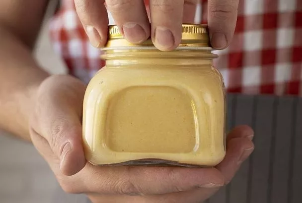 Масленица с пользой: токсиколог рассказал о преимуществах масла гхи