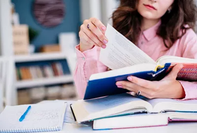 Идут в инженеры: число школьников, выбирающих ЕГЭ по физике, выросло на 25%