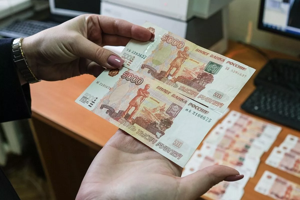 Кубанские эксперты-криминалисты выполняют более 40 тысяч экспертиз и около 12 тысяч исследований вещественных доказательств в год, более 90% из них помогают расследованию преступлений.