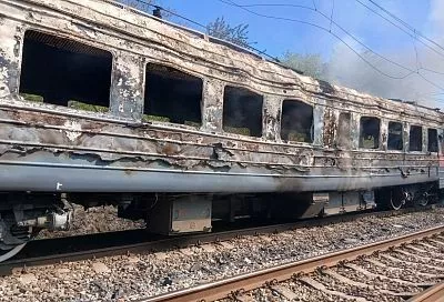 Ущерб на миллион. Уголовное дело возбуждено после возгорания вагонов электрички на Кубани